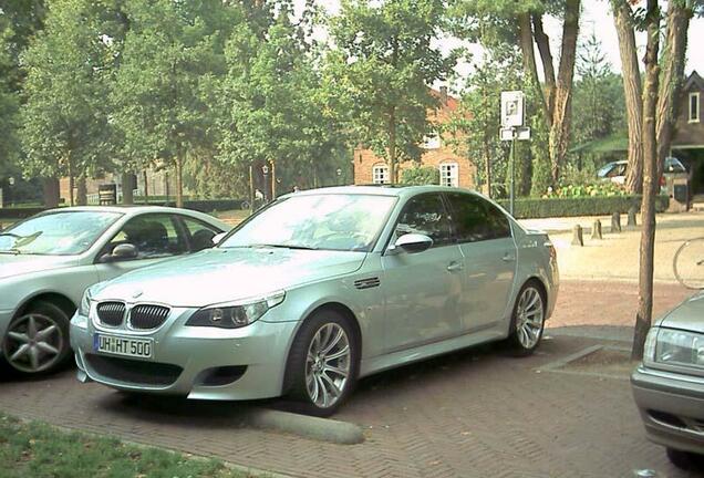 BMW M5 E60 2005