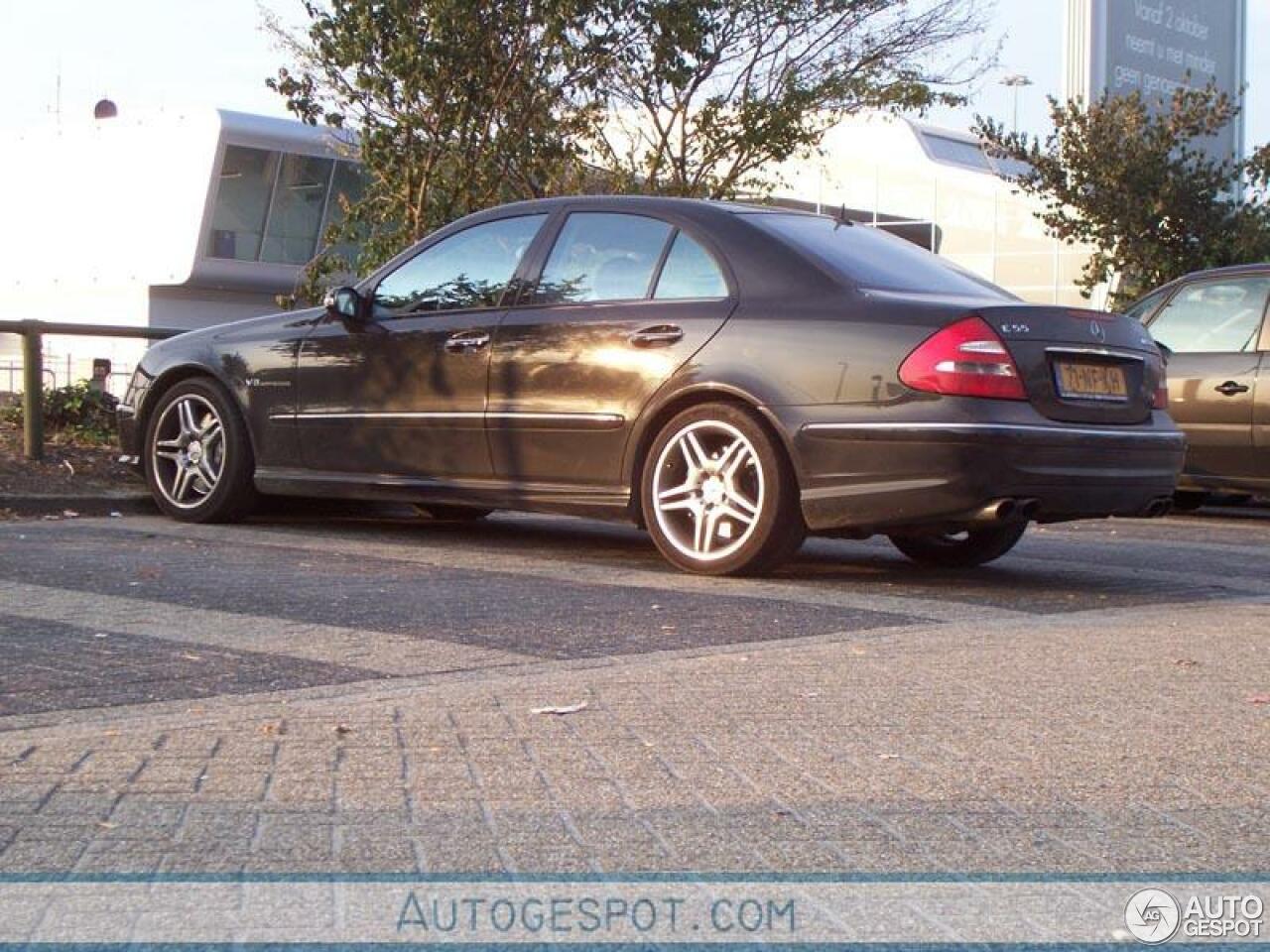 Mercedes-Benz E 55 AMG