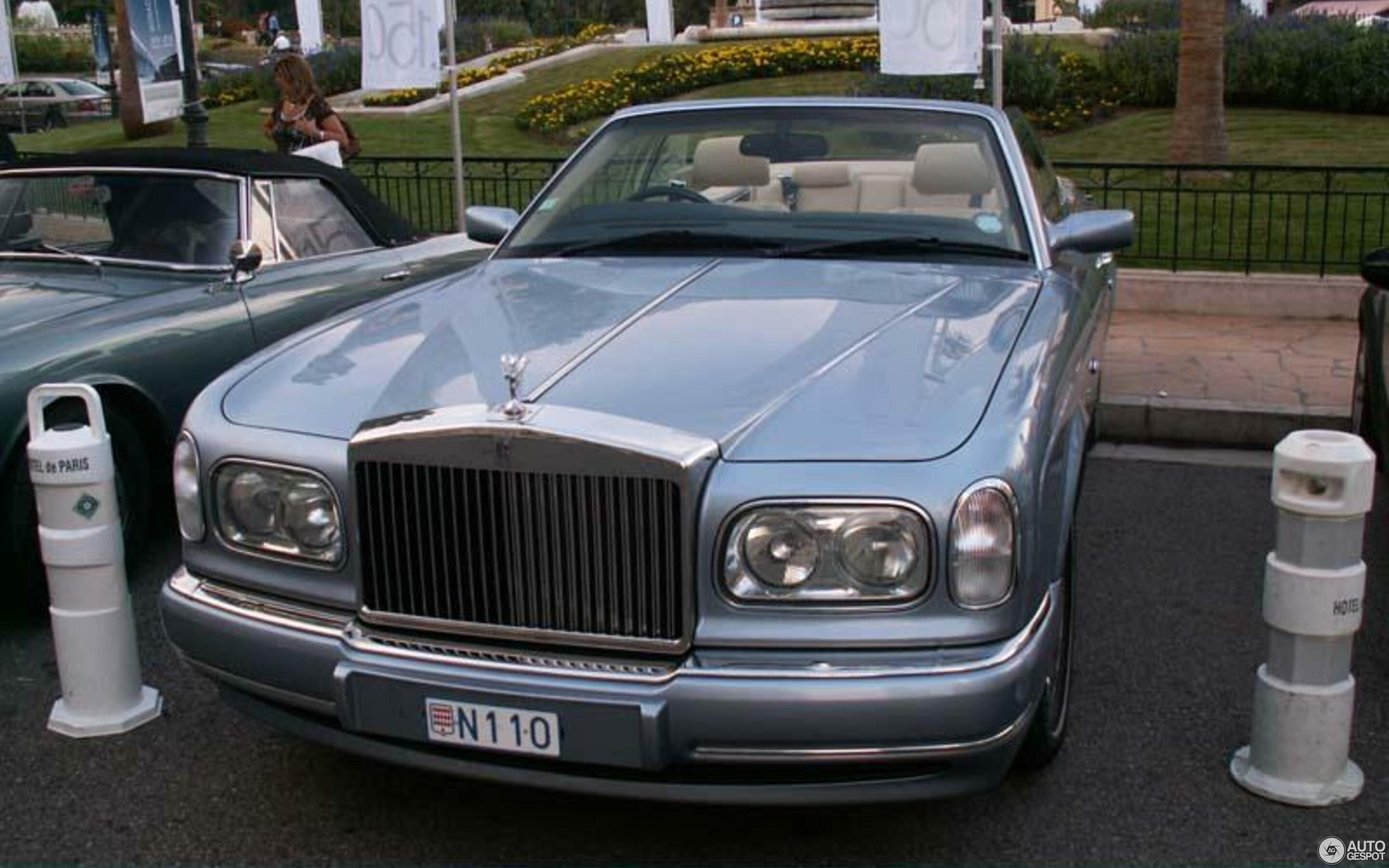 Rolls-Royce Corniche