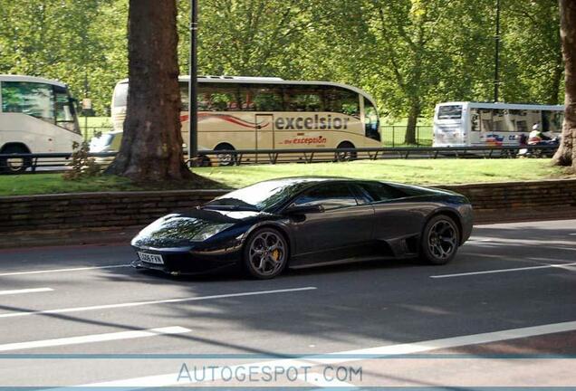 Lamborghini Murciélago LP640