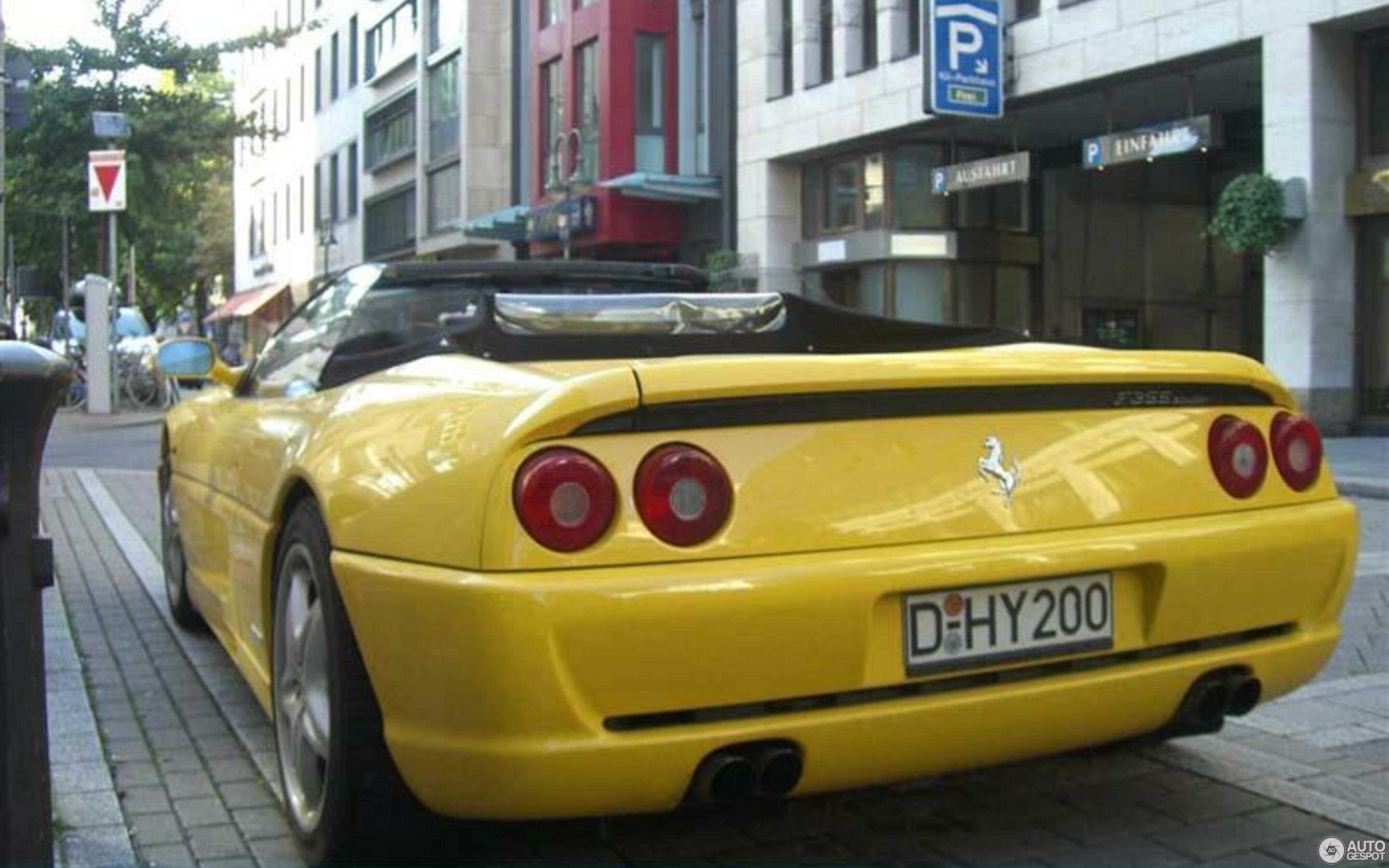 Ferrari F355 Spider