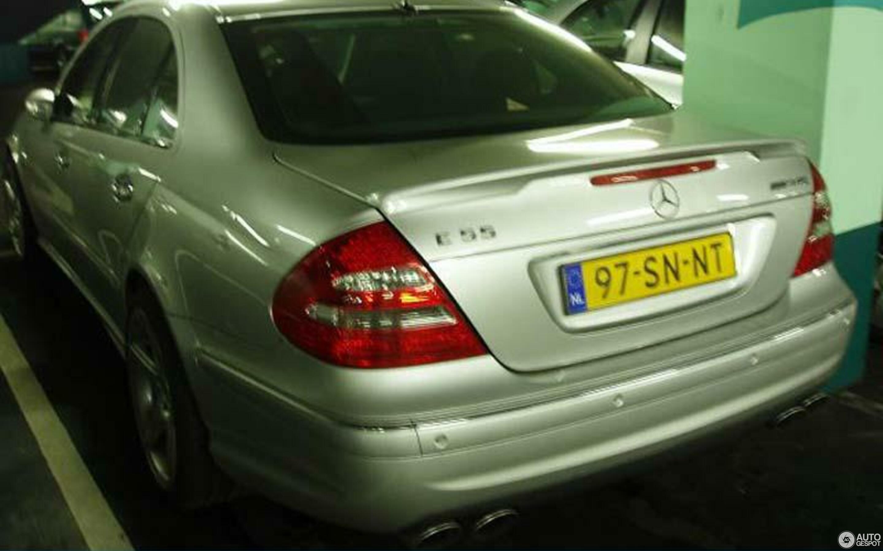 Mercedes-Benz E 55 AMG