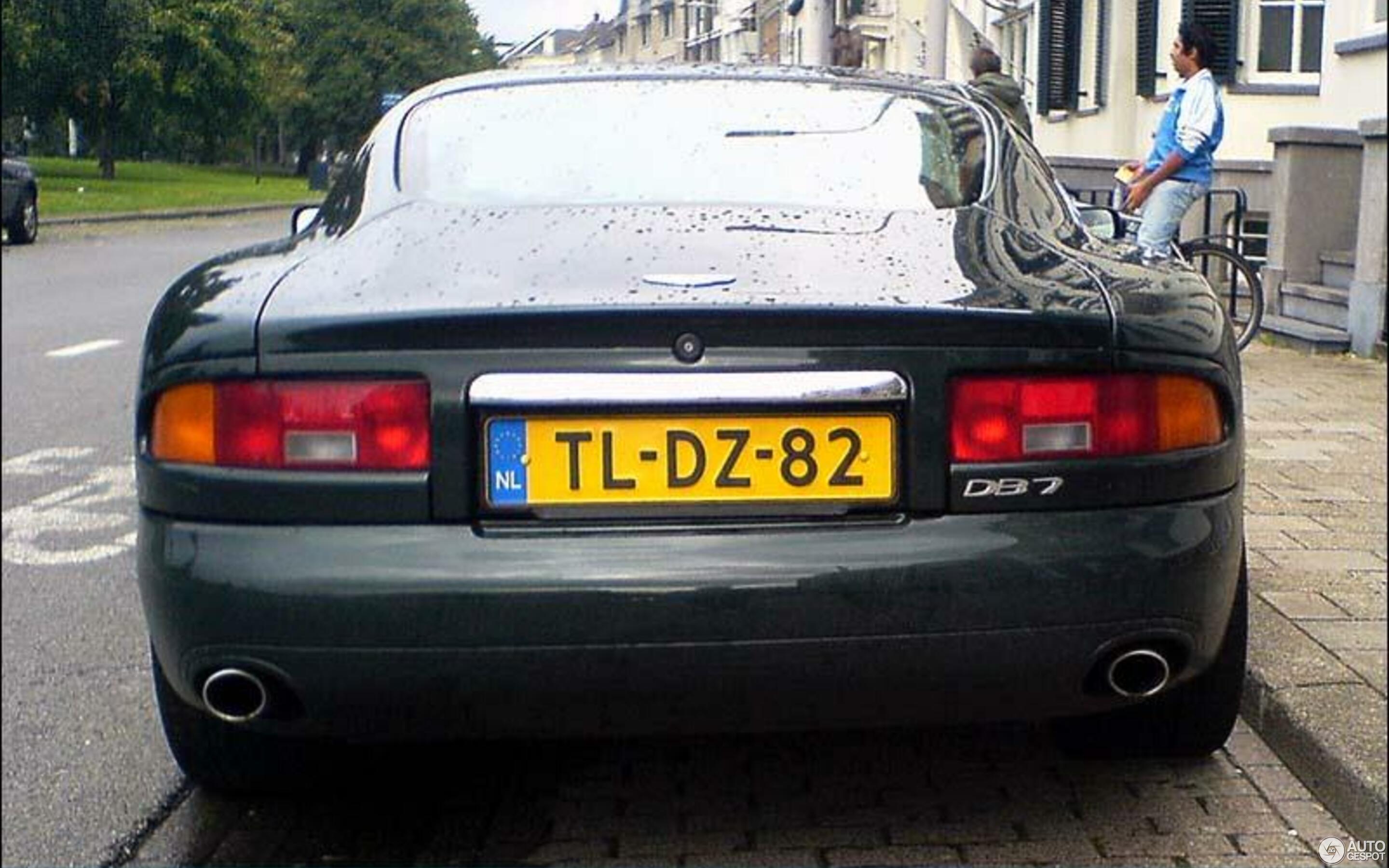 Aston Martin DB7