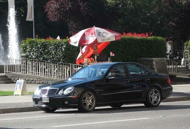 Mercedes-Benz E 55 AMG