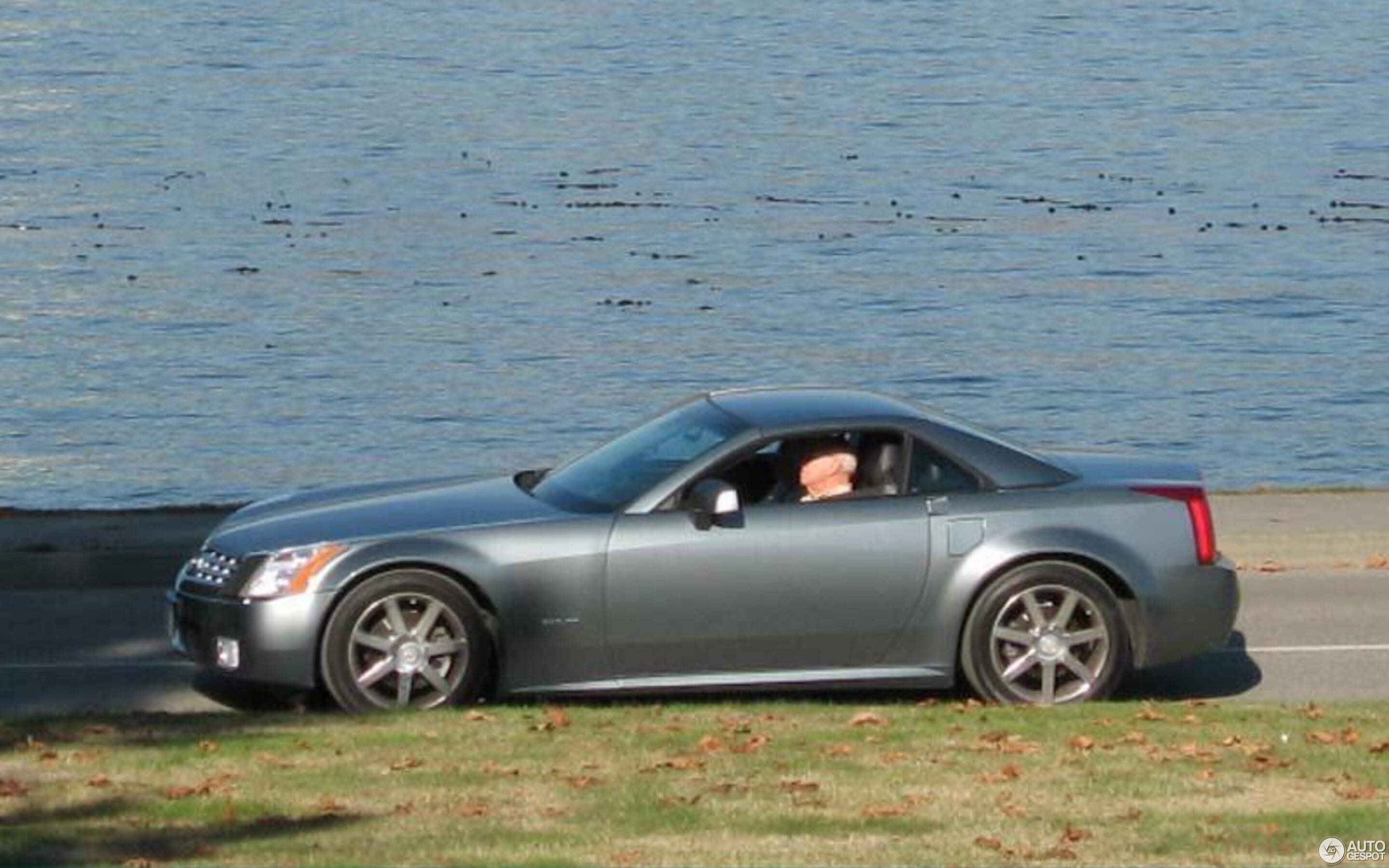 Cadillac XLR