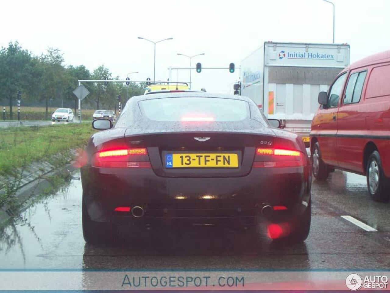 Aston Martin DB9