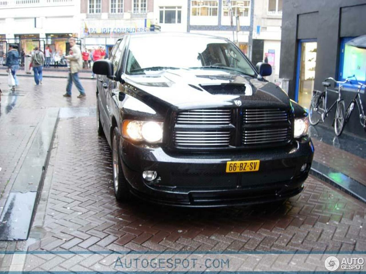 Dodge RAM SRT-10 Quad-Cab