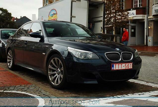 BMW M5 E60 2005