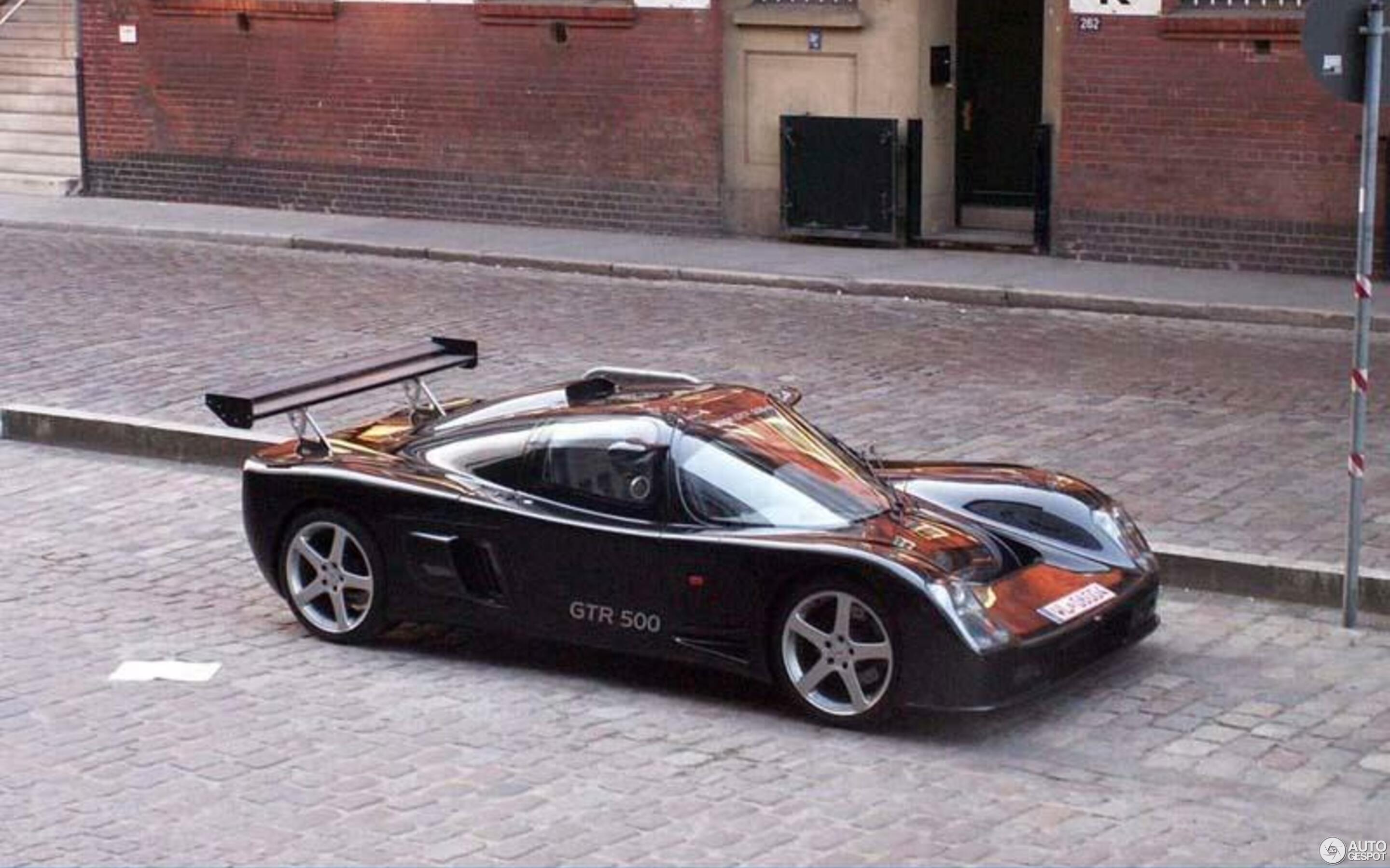 Ultima GTR