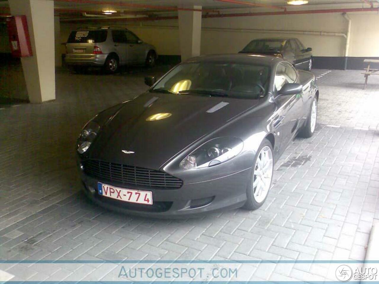 Aston Martin DB9