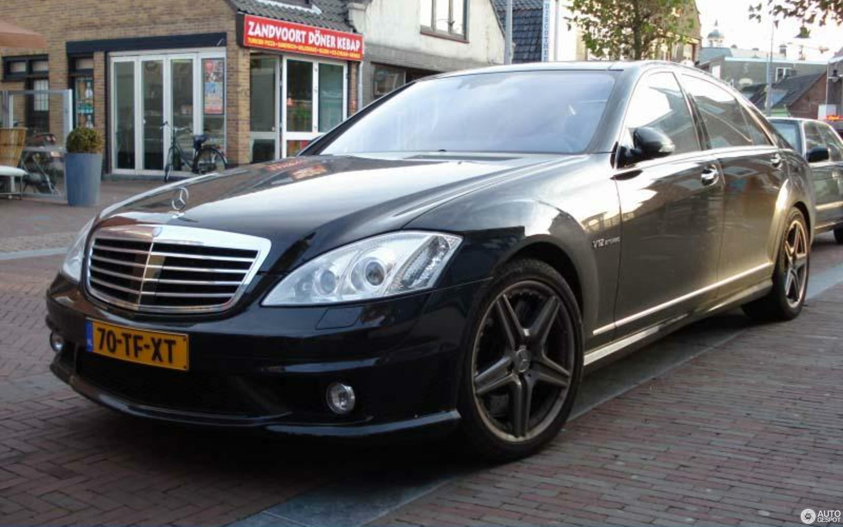 Mercedes-Benz S 65 AMG V221