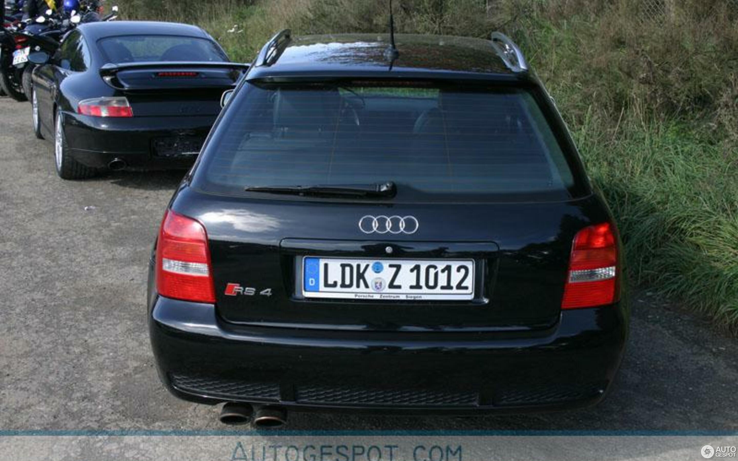 Audi RS4 Avant B5