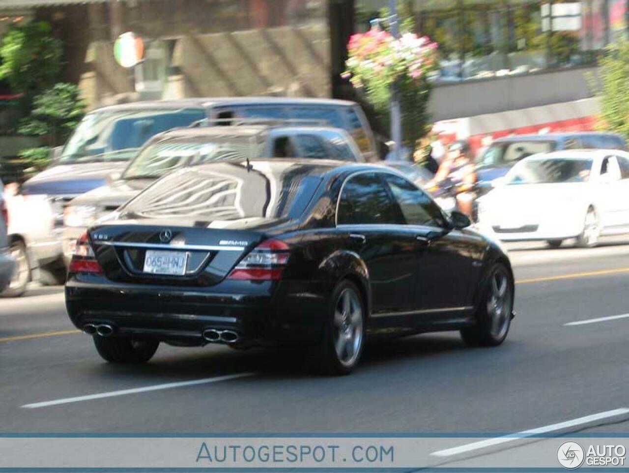 Mercedes-Benz S 65 AMG V221