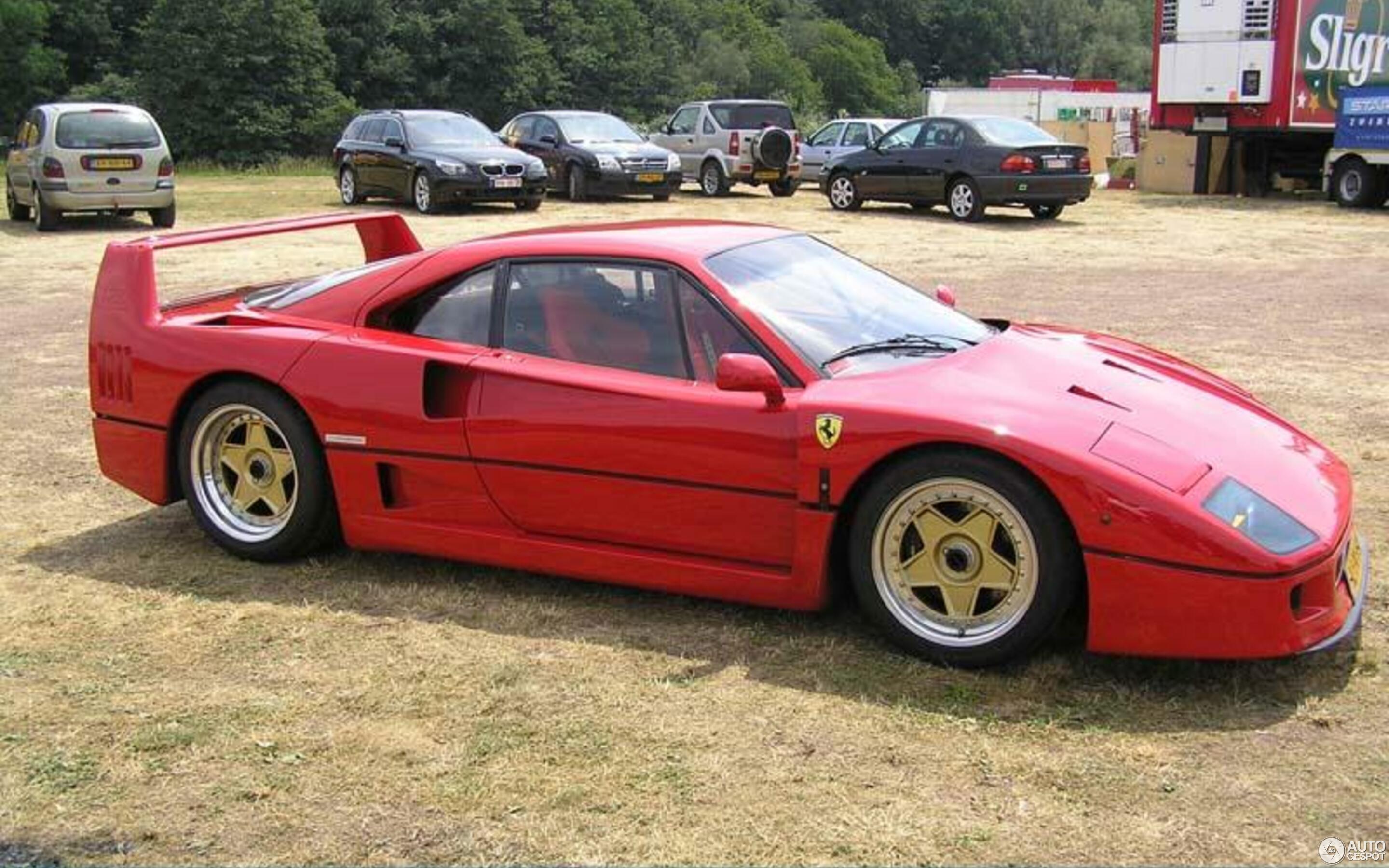 Ferrari F40