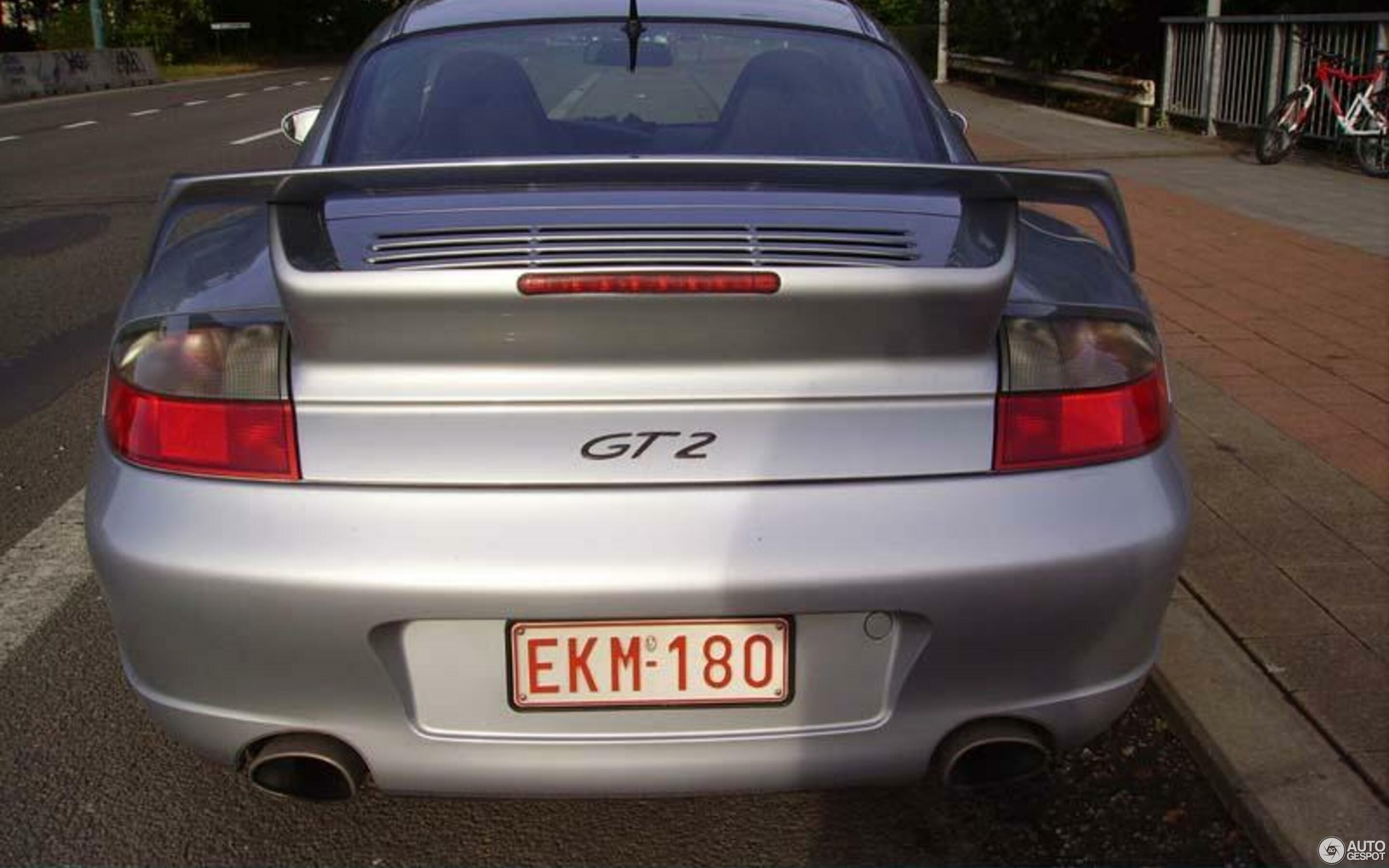 Porsche 996 GT2