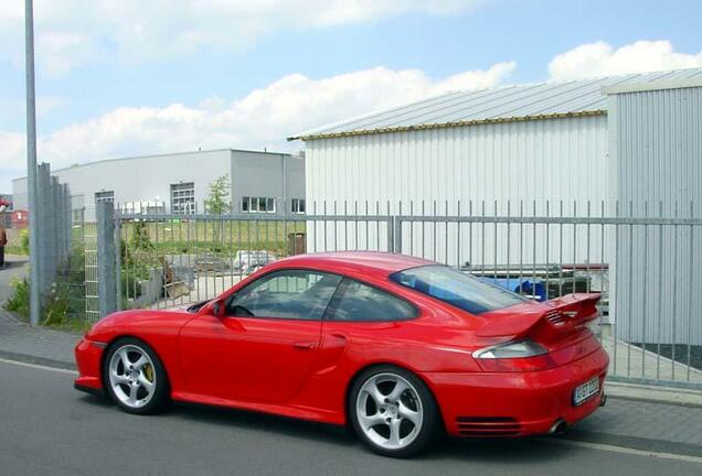 Porsche 996 GT2