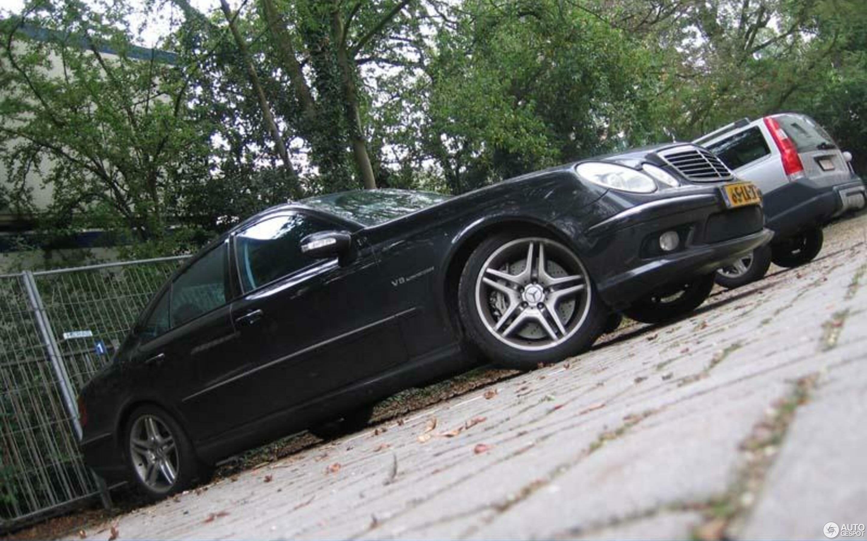 Mercedes-Benz E 55 AMG