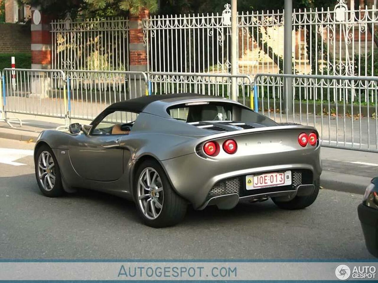 Lotus Elise S2 111R