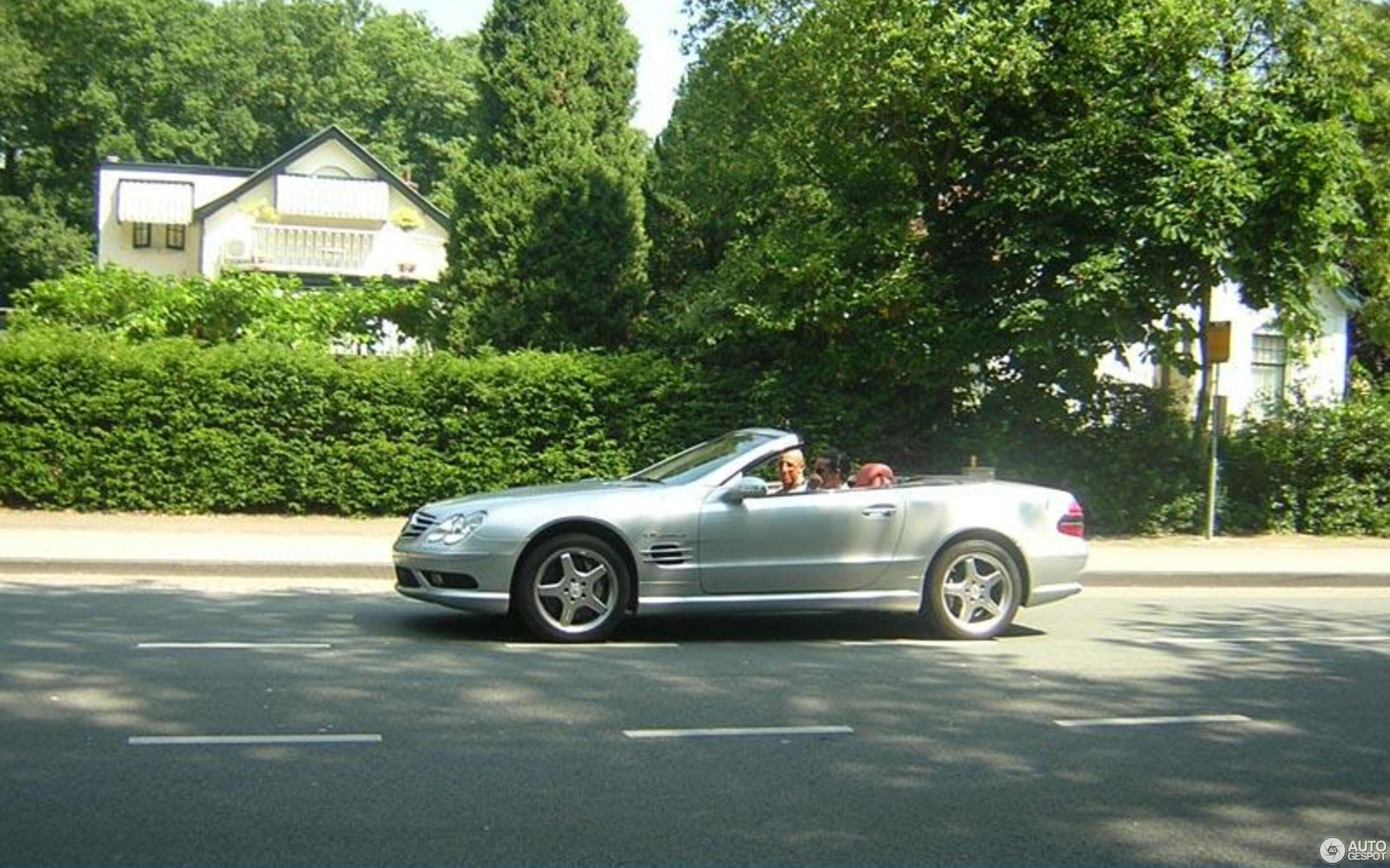 Mercedes-Benz SL 55 AMG R230