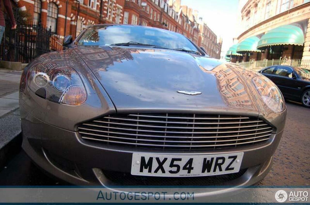 Aston Martin DB9