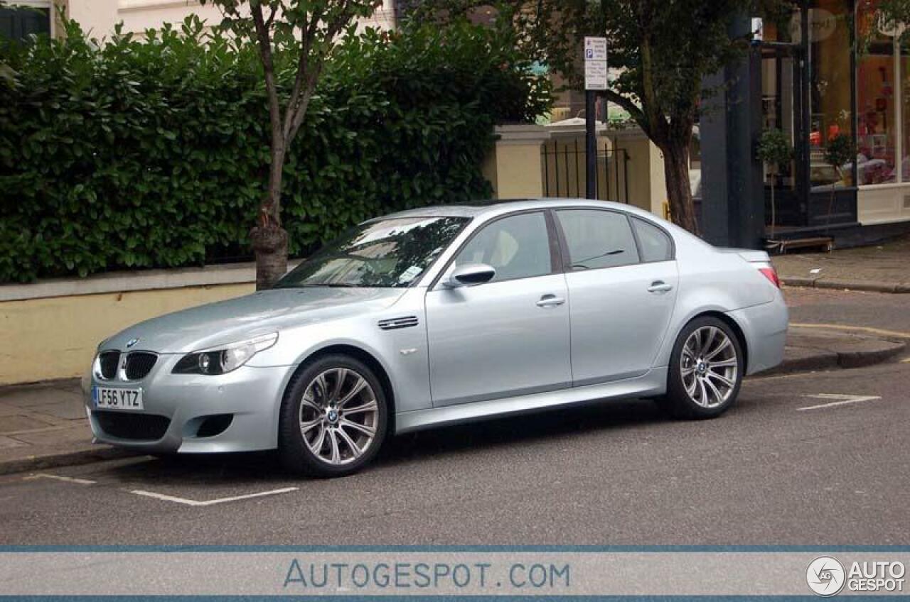 BMW M5 E60 2005