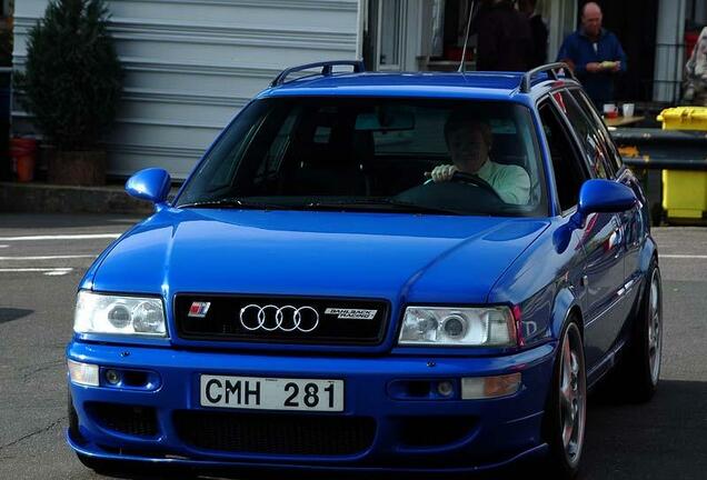 Audi RS2 Avant