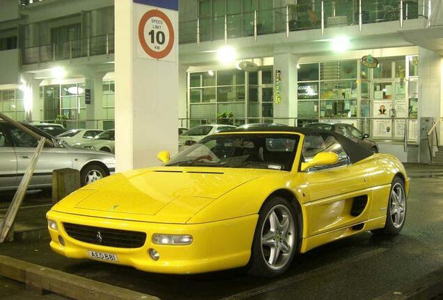 Ferrari F355 Spider