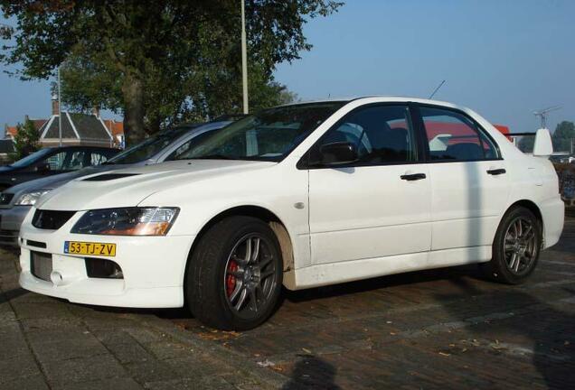 Mitsubishi Lancer Evolution IX