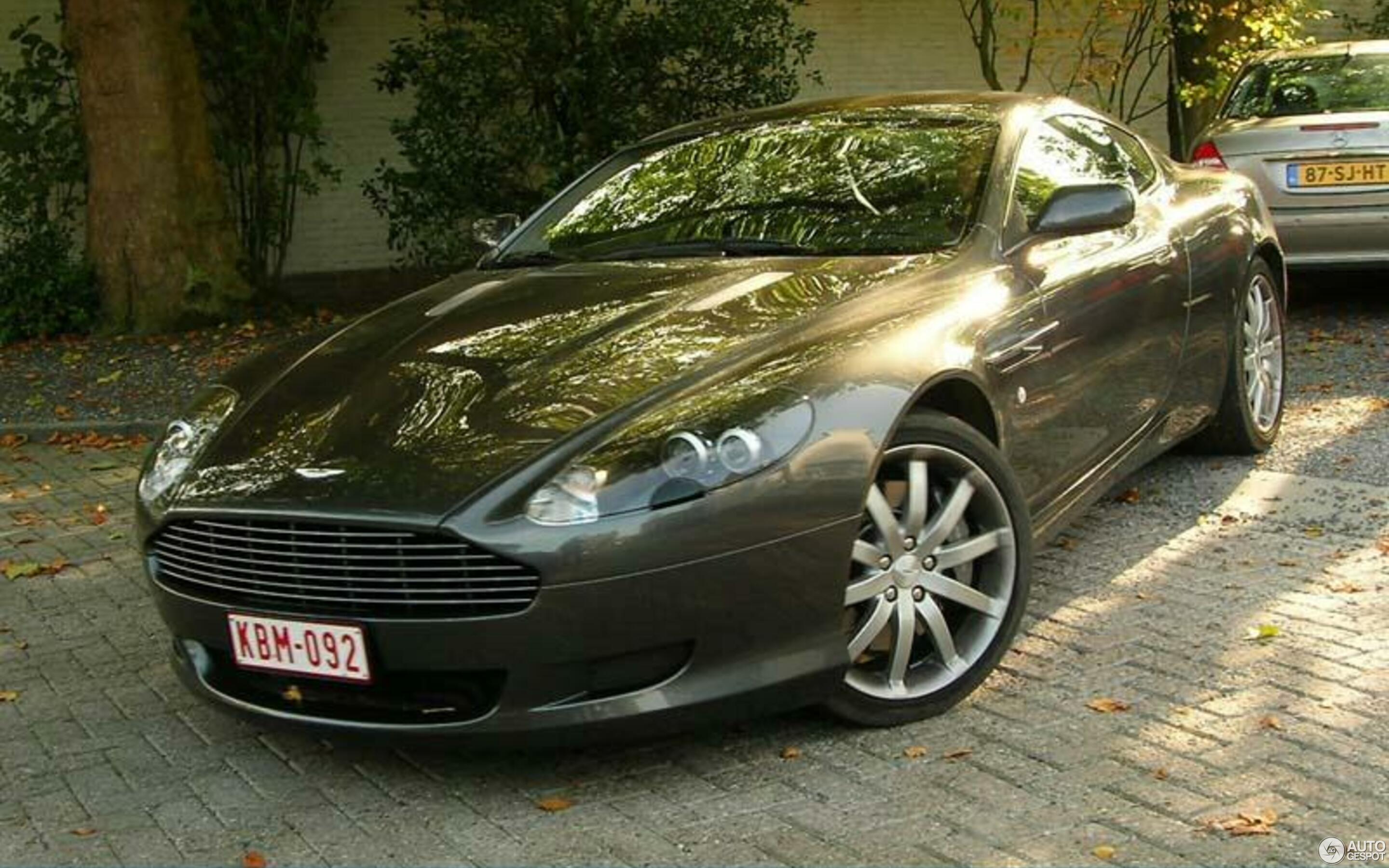 Aston Martin DB9