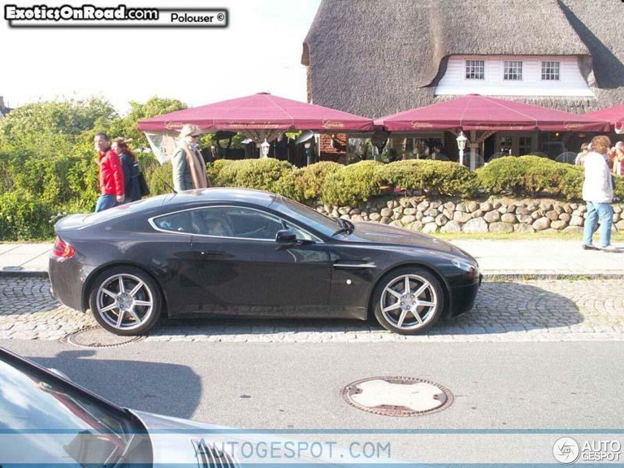 Aston Martin V8 Vantage