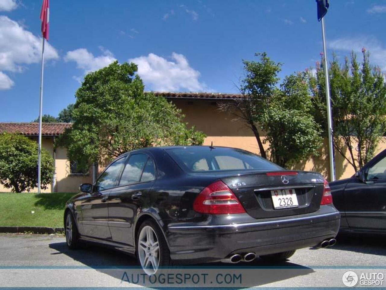 Mercedes-Benz E 55 AMG