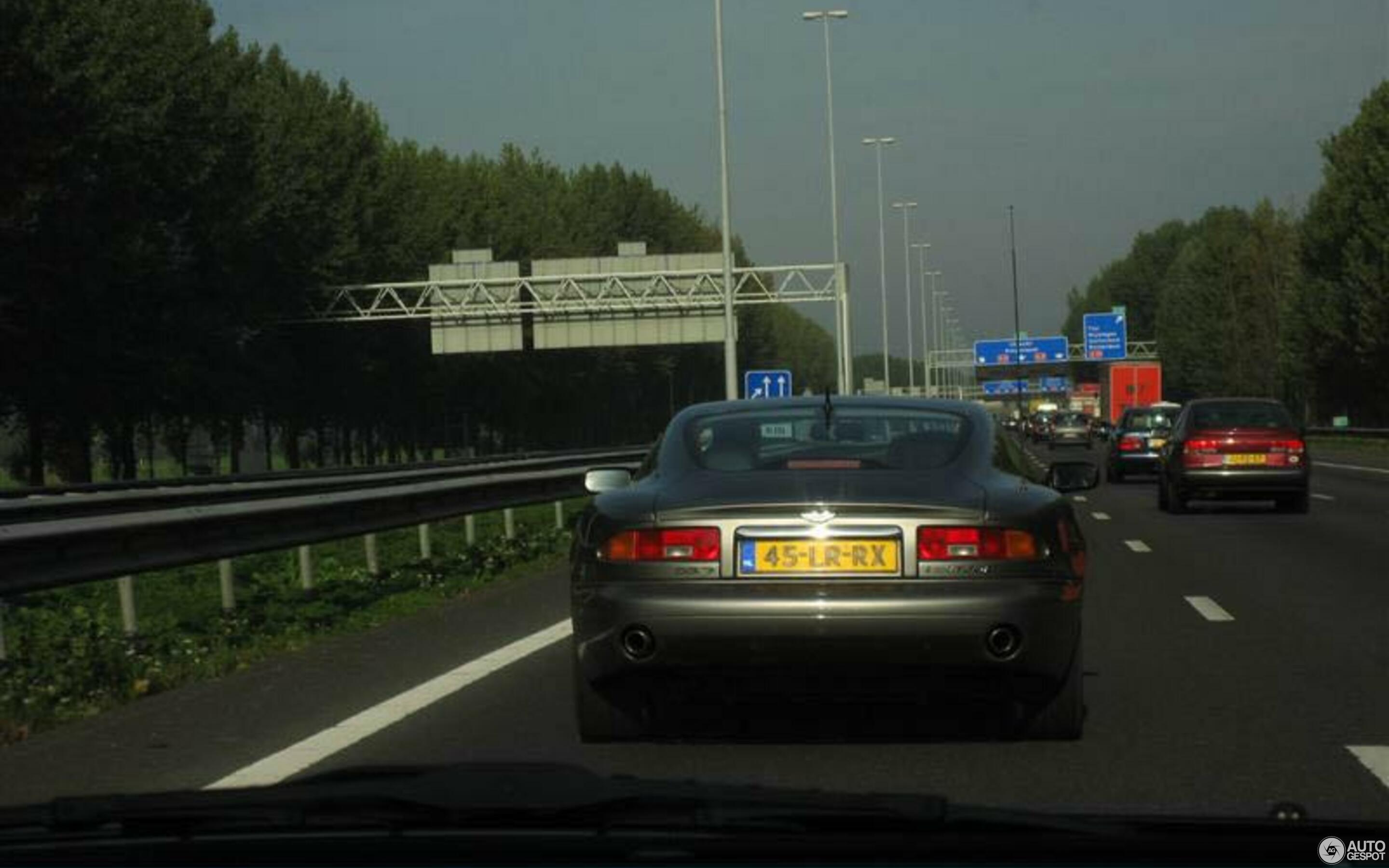 Aston Martin DB7 Vantage