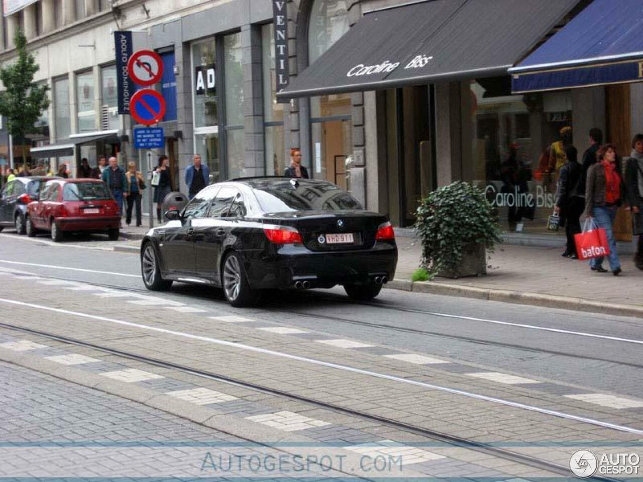 BMW M5 E60 2005