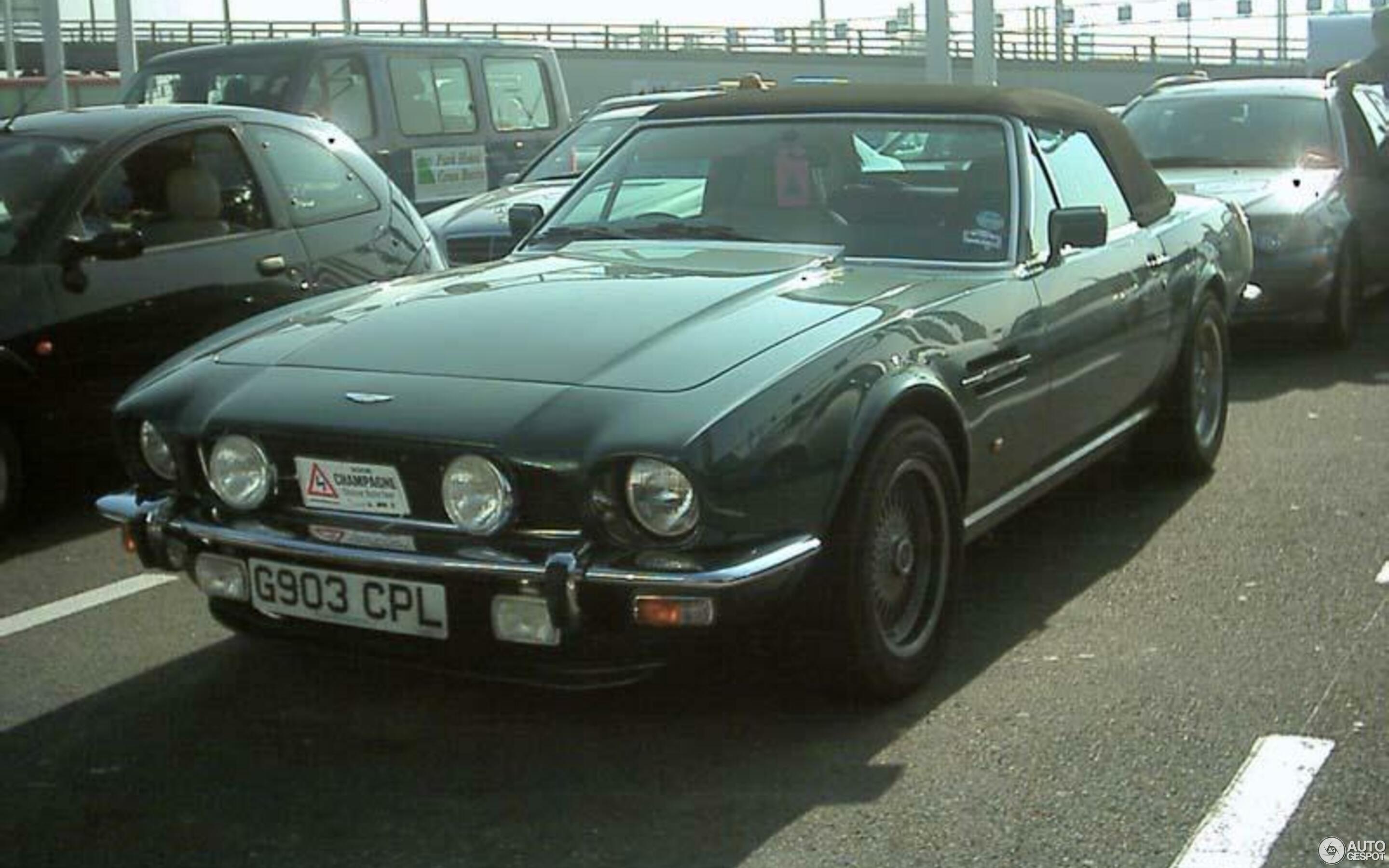 Aston Martin V8 Volante 1978-1990