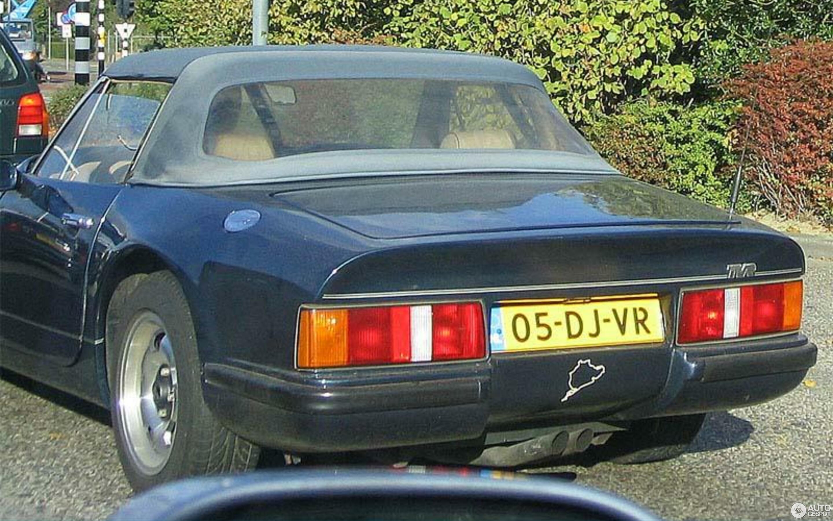 TVR S2