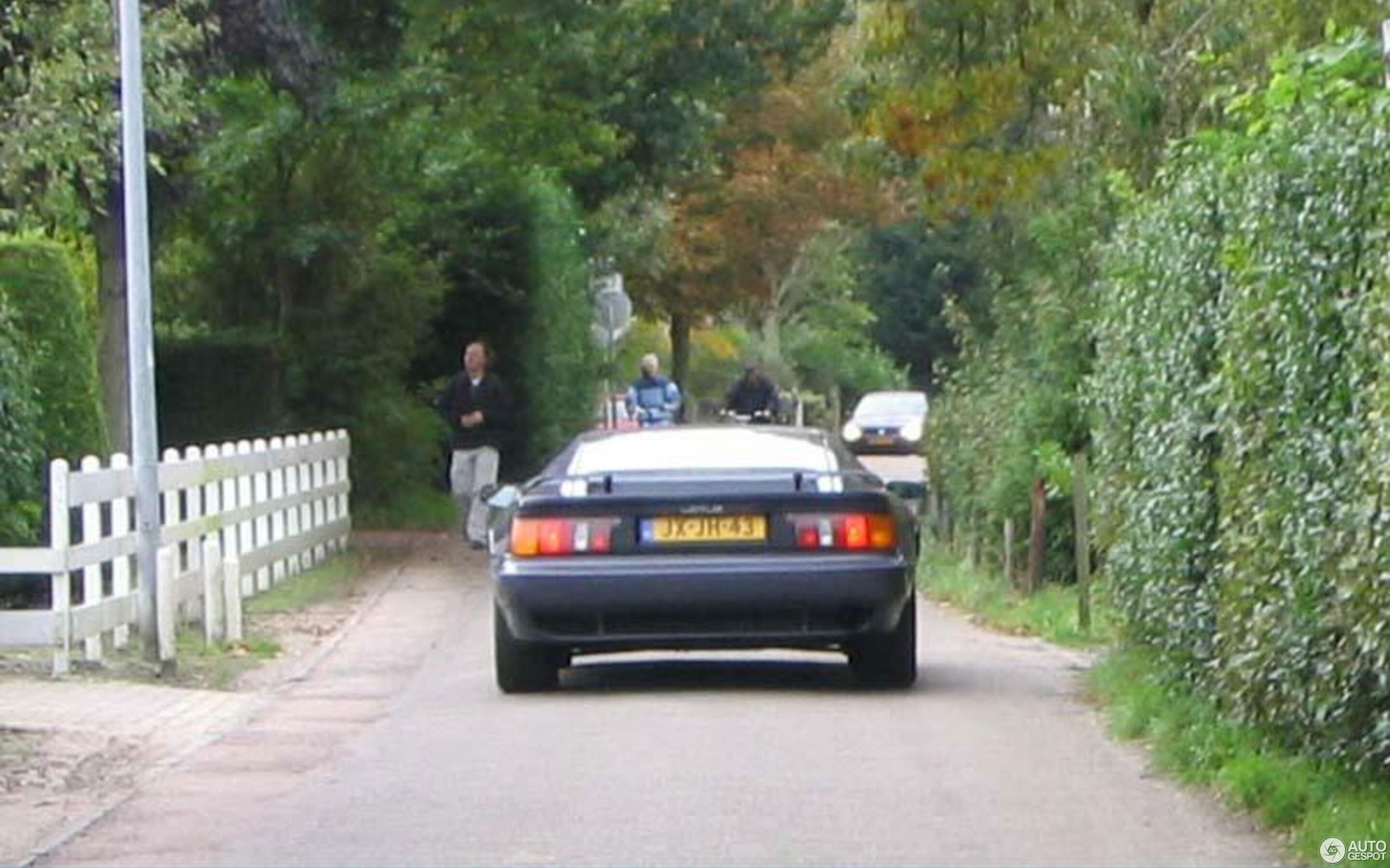 Lotus Esprit Turbo SE