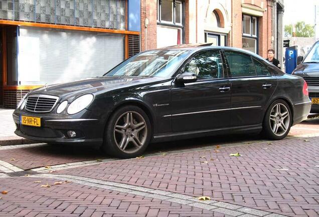 Mercedes-Benz E 55 AMG