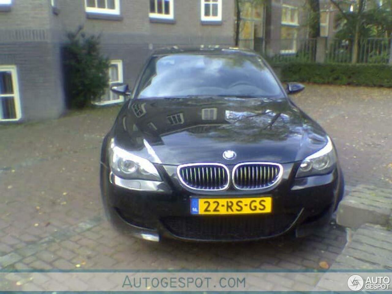 BMW M5 E60 2005