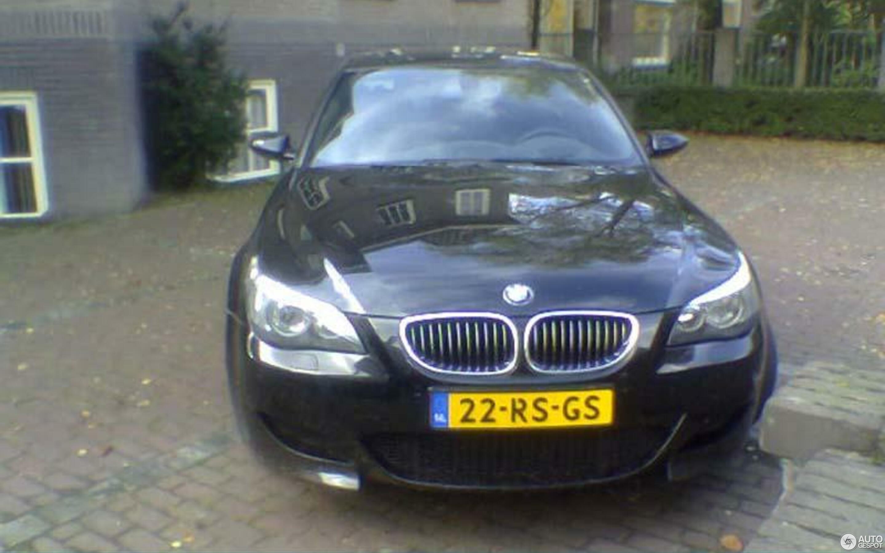 BMW M5 E60 2005