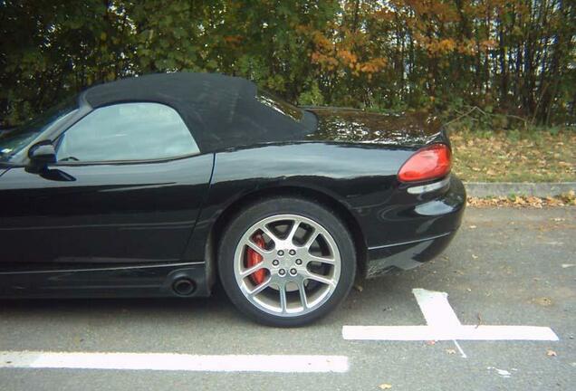 Dodge Viper SRT-10 Roadster 2003