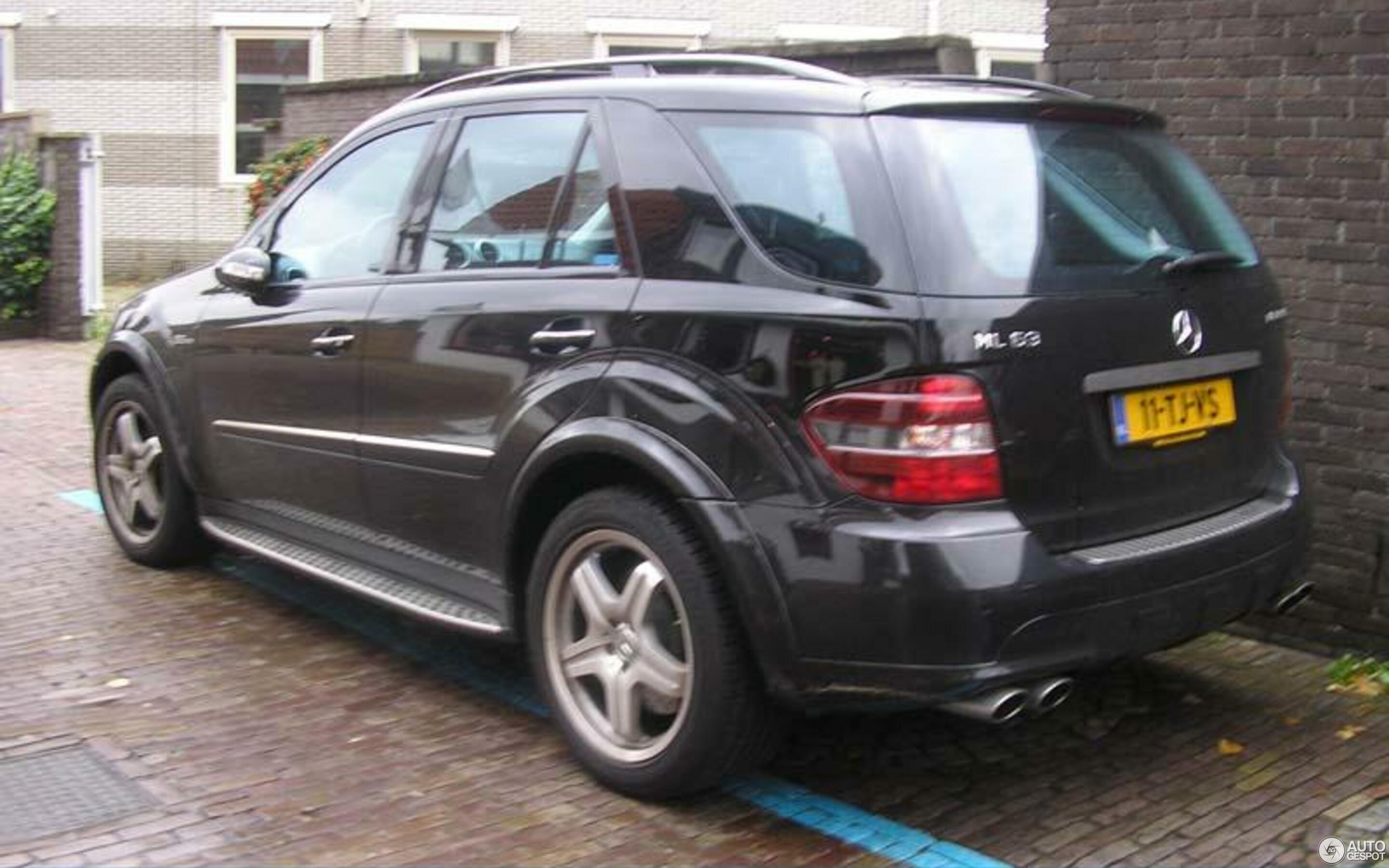 Mercedes-Benz ML 63 AMG W164