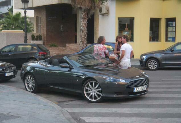 Aston Martin DB9 Volante