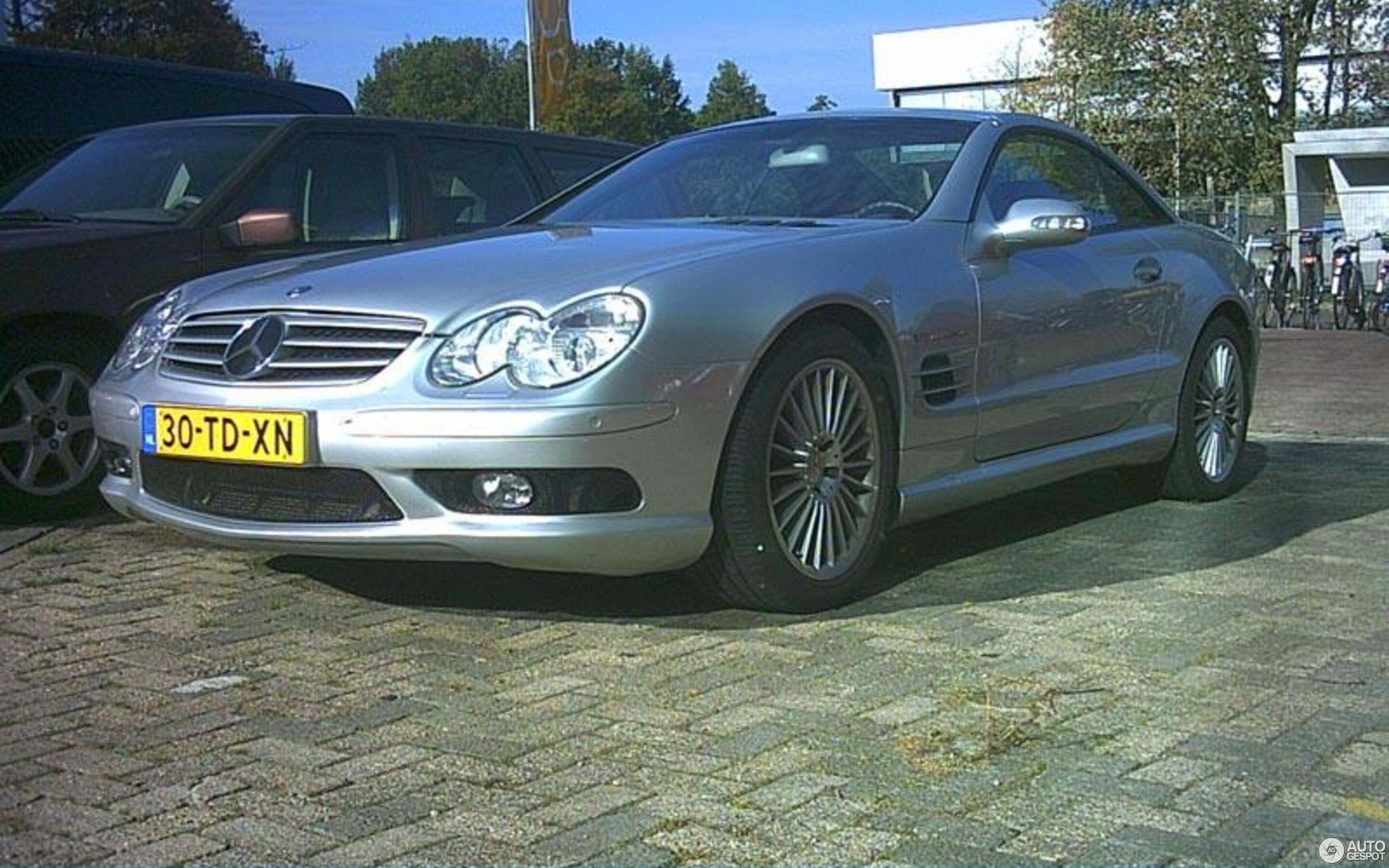 Mercedes-Benz SL 55 AMG R230