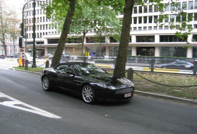 Aston Martin DB9 Volante