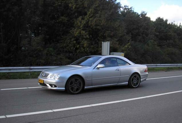 Mercedes-Benz CL 65 AMG C215