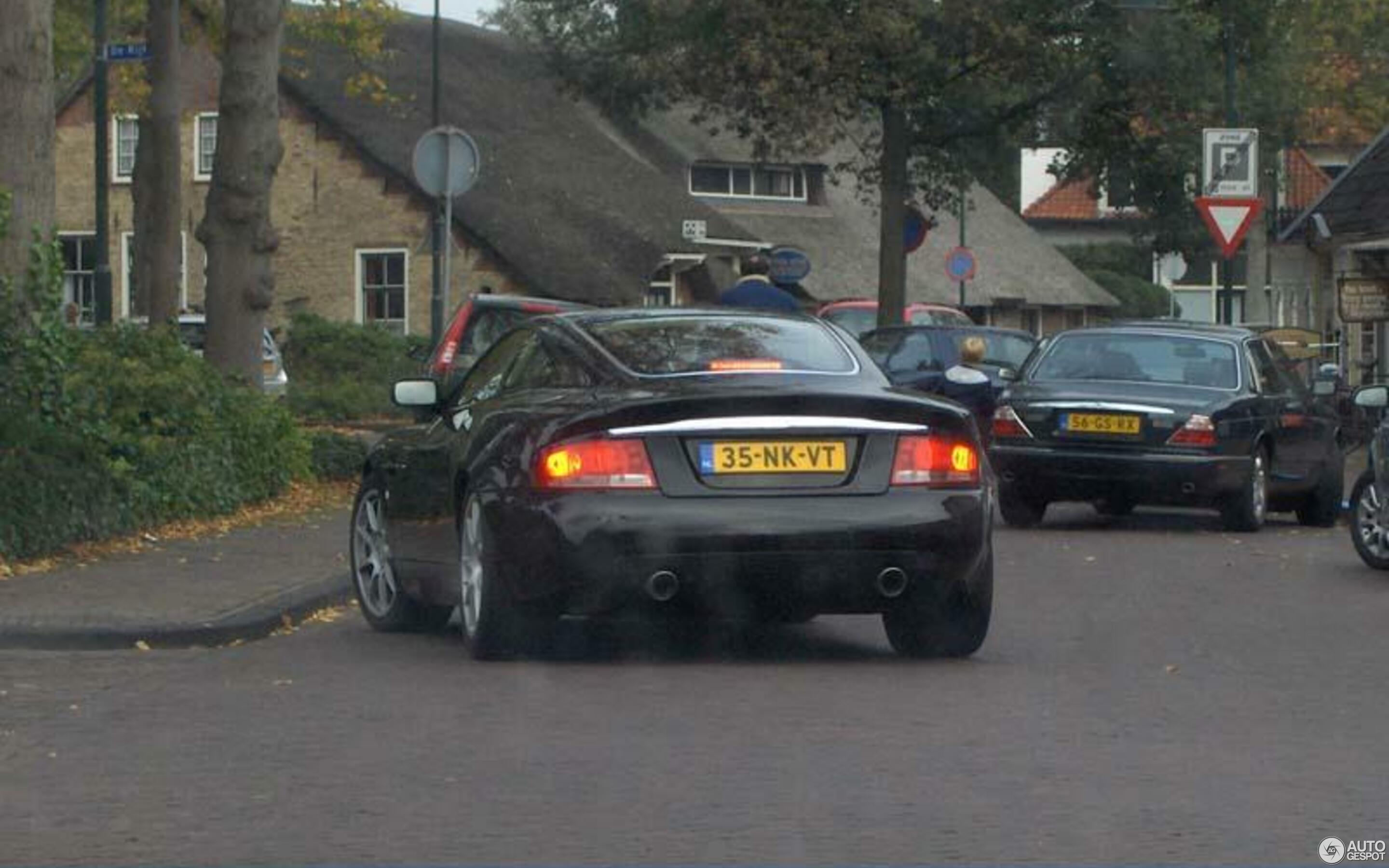 Aston Martin Vanquish