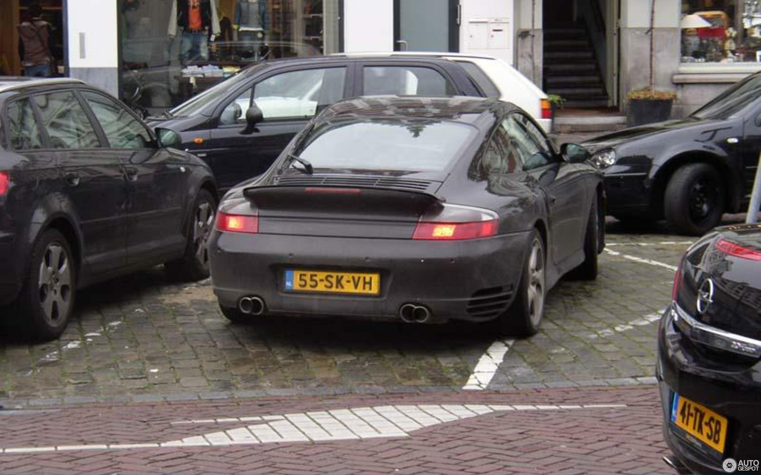 Porsche 996 Turbo