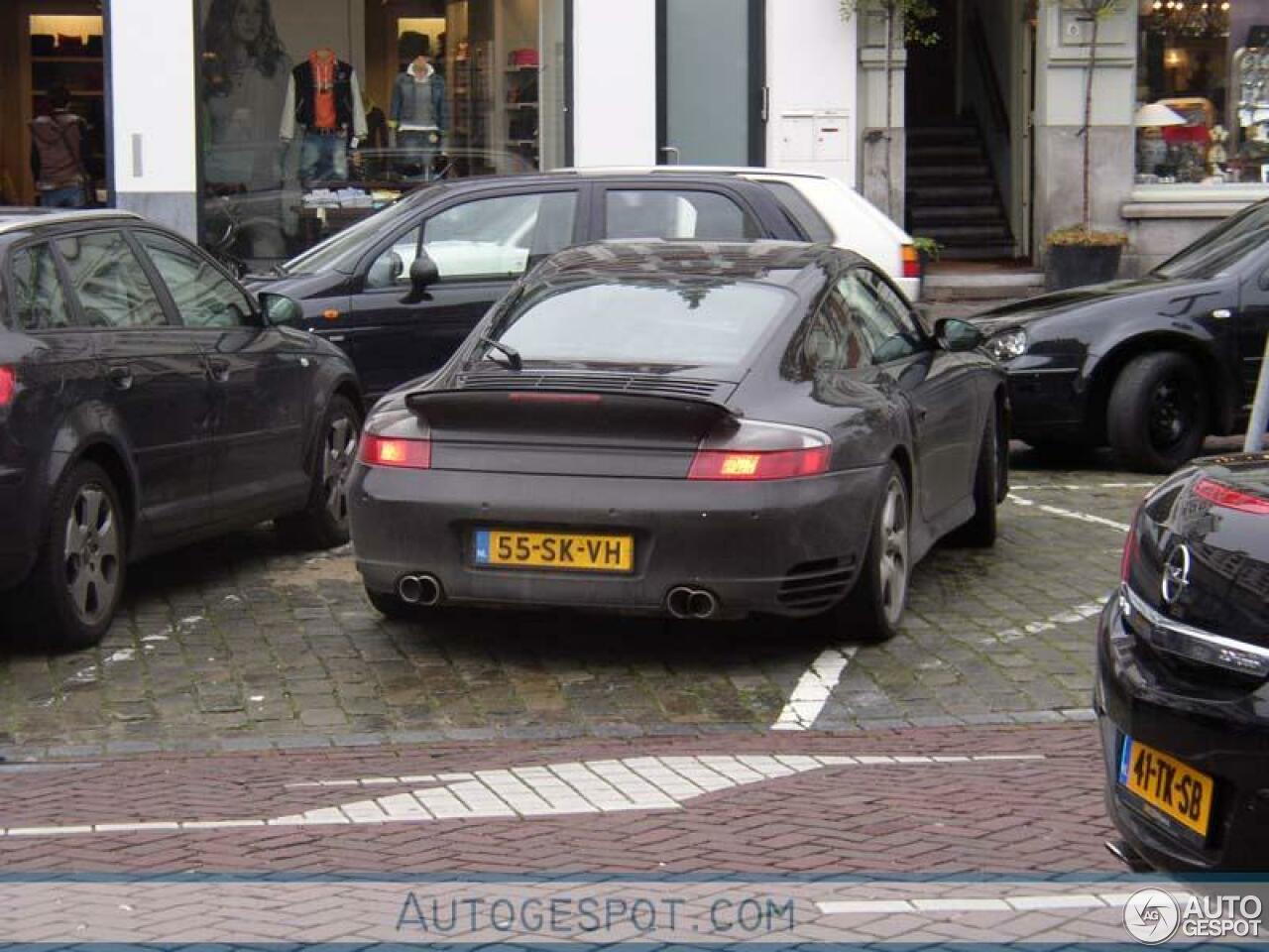 Porsche 996 Turbo