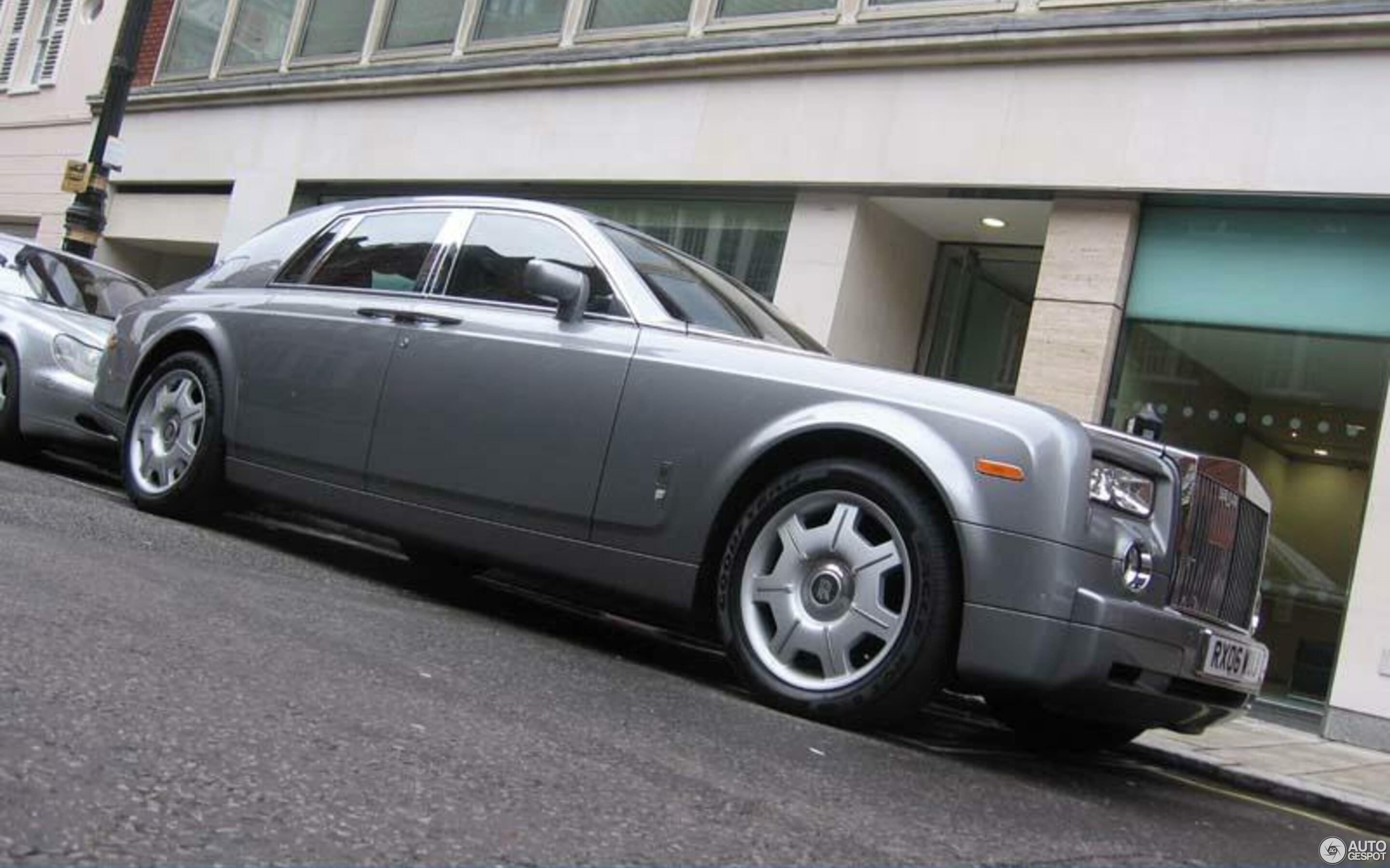 Rolls-Royce Phantom