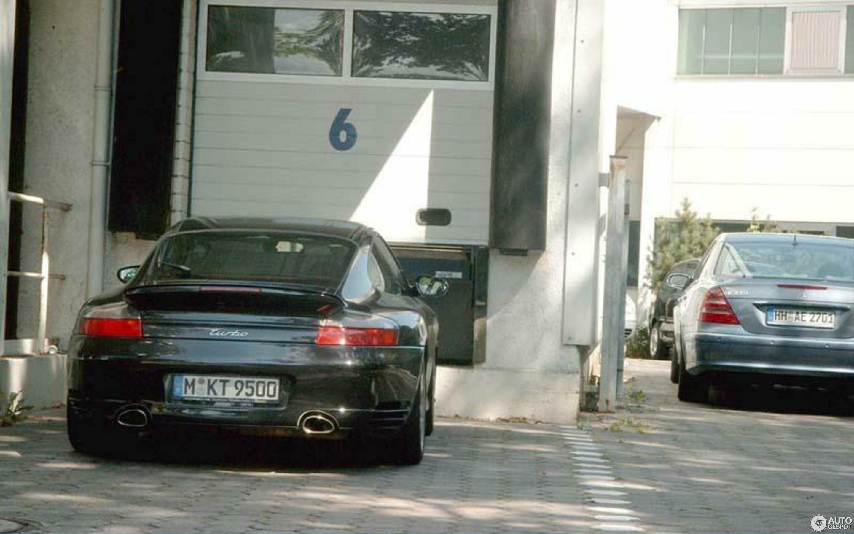 Porsche 996 Turbo